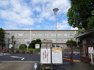 会場