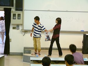 メルシー笑クラブ（手品）