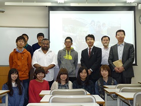 チェンマイ大学での集中講義の成果を発表しました。