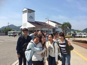 チェンマイ大学生が経済学部を訪問