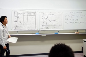 星野ゼミによる高大連携・共同の学び講座が行われました（平成29年３月14日　高松商業高校）