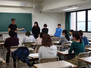「（特）海外研修アメリカ（ハワイ）」「（特）海外研修フランス（トゥール）」説明会が行われました