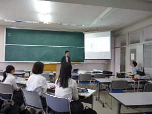 藤原ゼミによる高大連携・共同の学び講座が行われました
