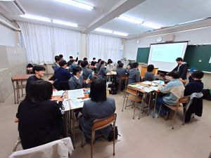 岡田ゼミによる「共同の学び講座」が行われました