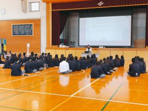 山口ゼミによる「共同の学び講座」が行われました