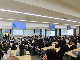 第2回新入生ガイダンスが行われました