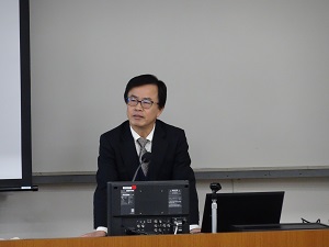 佐藤学部長