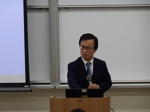 佐藤学部長