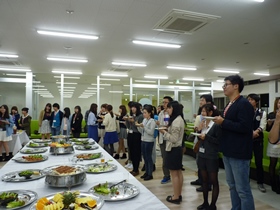party201404-02.jpg