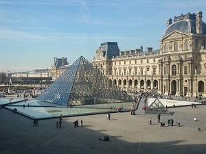 Pyramide201503.jpg