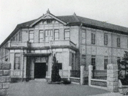 img_history_004.png