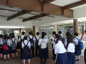 オリーブスクエア