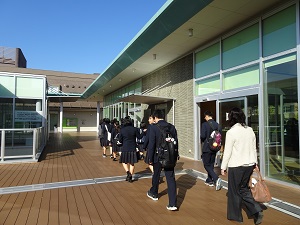 見学