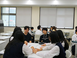     学生との交流    
