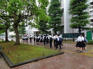 2017年5月24日（水）大学訪問「香川県立三木高等学校」　担当教員：趙命来