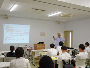 2025年10月17日(金)大学訪問「香川県立高松東高等学校」 担当教員:古川 尚幸