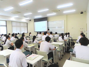 2026年7月7日(火)大学訪問「岡山県立倉敷商業高等学校」担当教員:渡邉孝一郎