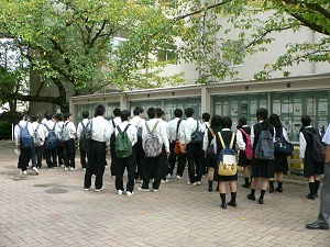 経済学部掲示板