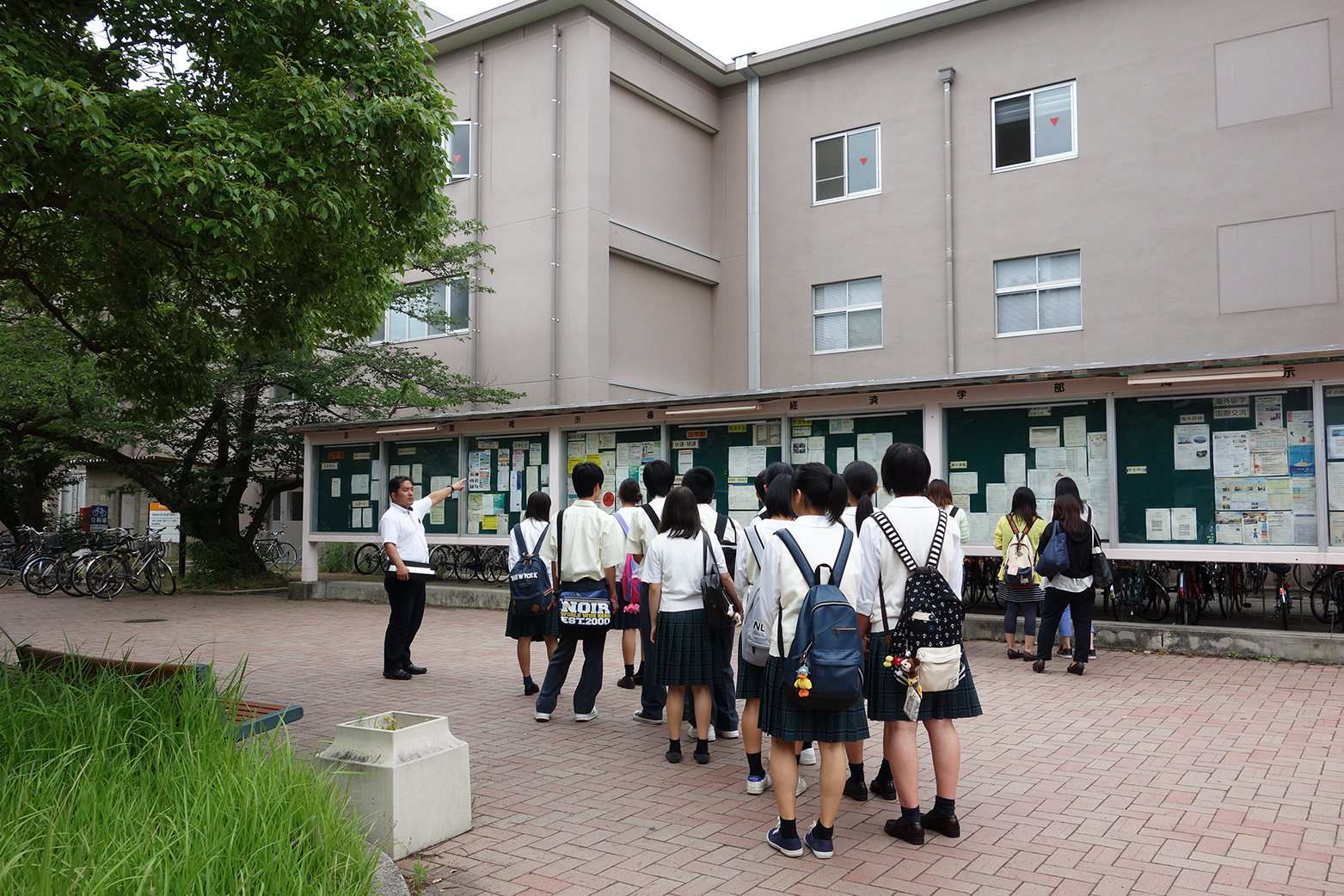 キャンパス見学1