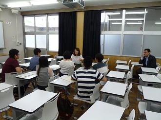 在学生と２