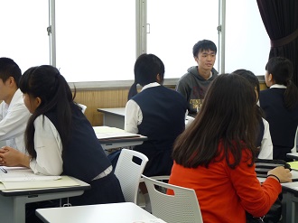在学生と