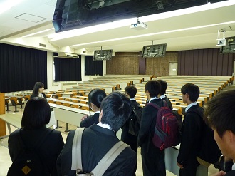 大教室見学