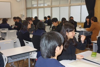 在校生との交流