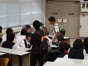 在学生と