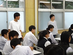 在学生と