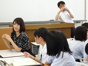 在学生との交流
